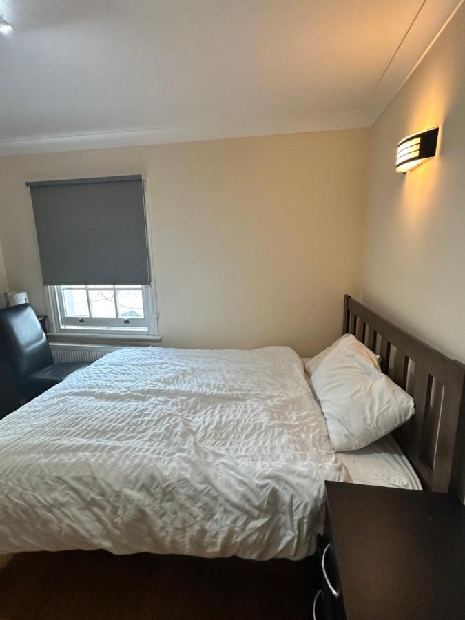 Sultania Motel And Catering Hedgerley Экстерьер фото